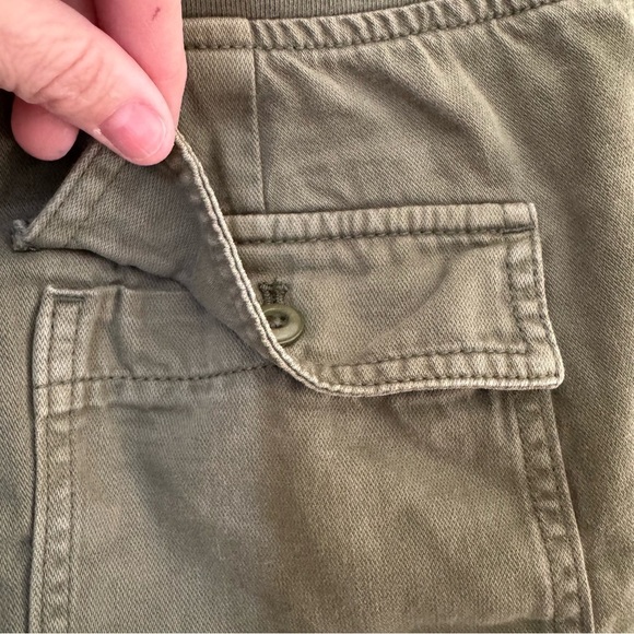 Gap Pull On Cotton Blend 3” Shorts in desert cactus Women’s size Small - Picture 5 of 13